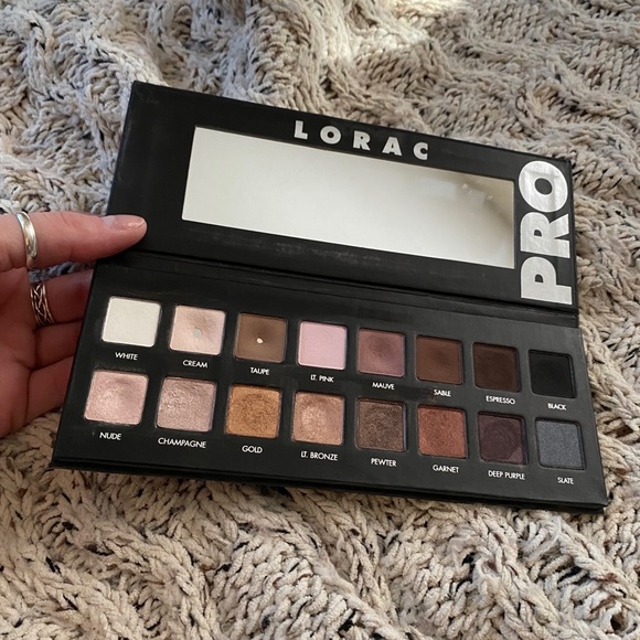 LORAC PRO 🖤 - Picture 6 of 8